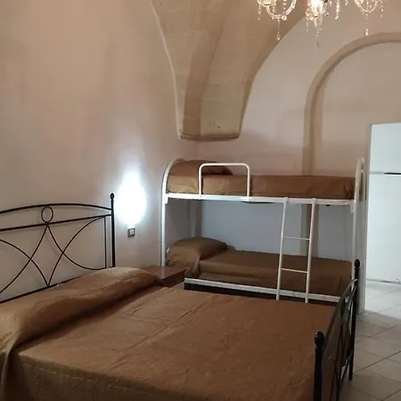 Le Stanze Di Cortes 3* Fragagnano