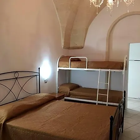 Le Stanze Di Cortès 3* Fragagnano