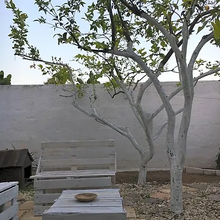 Le Stanze Di Cortes 3* Fragagnano